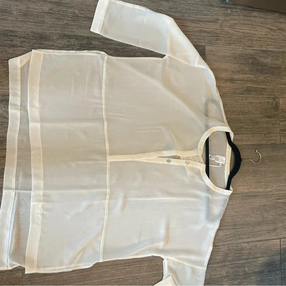 Marla Wynne Layers Off White/Ivory Button up Dolman Sleeve Blouse size M… - Picture 8 of 11